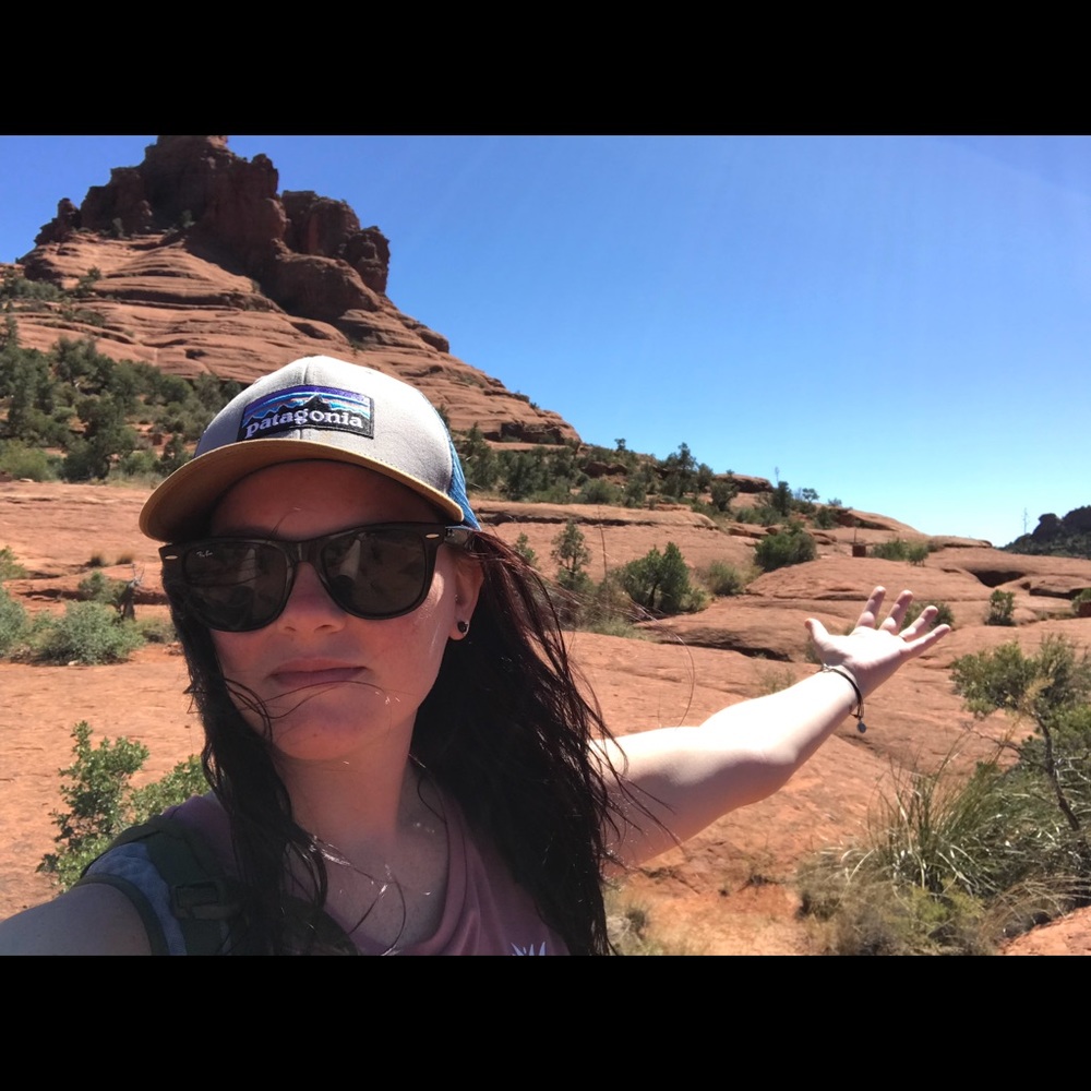 Meet your Posher, Danielle